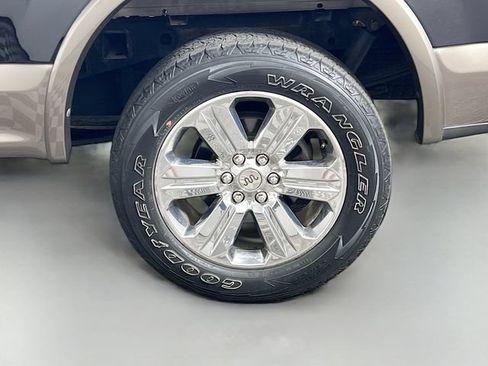 Used 2018 Ford F150 King Ranch w/ Equipment Group 601A Luxury AWD/4WD image 37