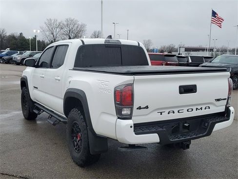 Used 2023 Toyota Tacoma TRD Pro image 4