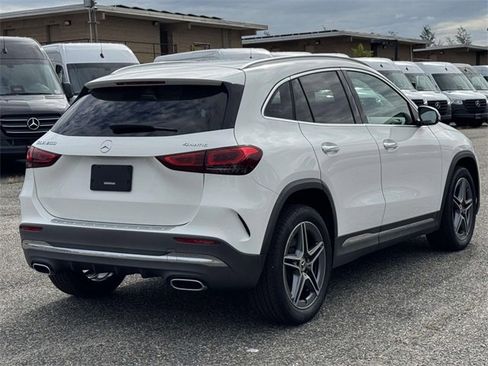 Certified 2022 Mercedes-Benz GLA 250 4MATIC image 10