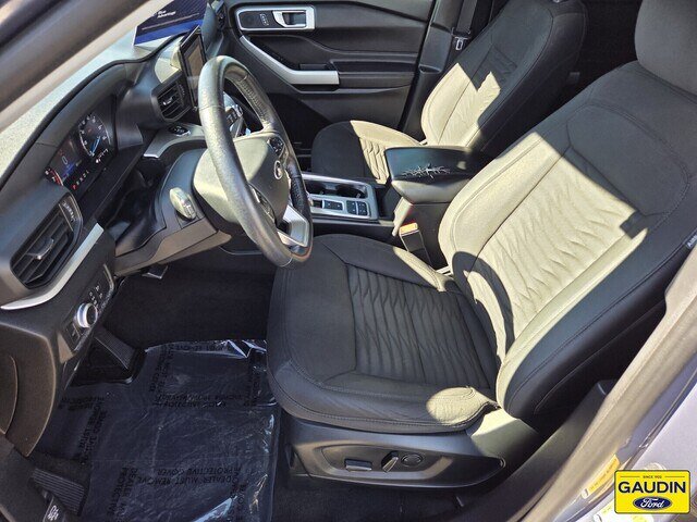 Certified 2021 Ford Explorer XLT RWD image 11