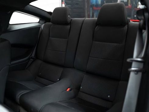 Used 2013 Ford Mustang GT RWD image 20