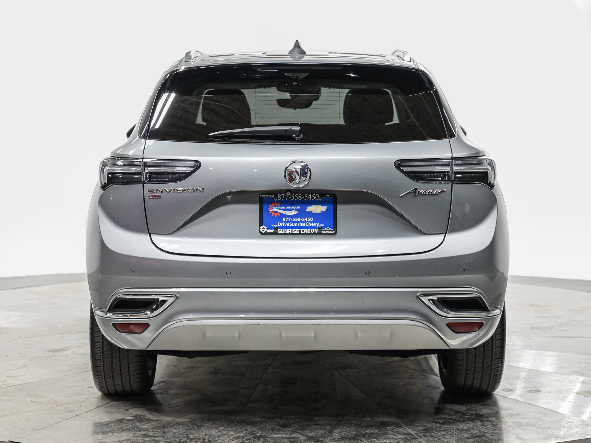Used 2023 Buick Envision Avenir AWD/4WD image 5