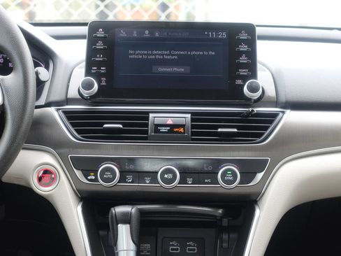 Used 2022 Honda Accord LX image 18