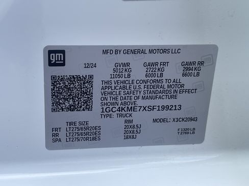 Used 2025 Chevrolet Silverado 2500 Custom w/ Custom Value Package image 36