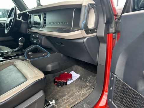 Used 2023 Ford Bronco Wildtrak AWD/4WD image 53