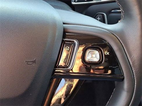 Used 2022 Lincoln Corsair AWD w/ Premium Package image 25