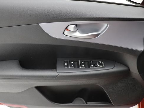 Used 2023 Kia Forte LXS image 14