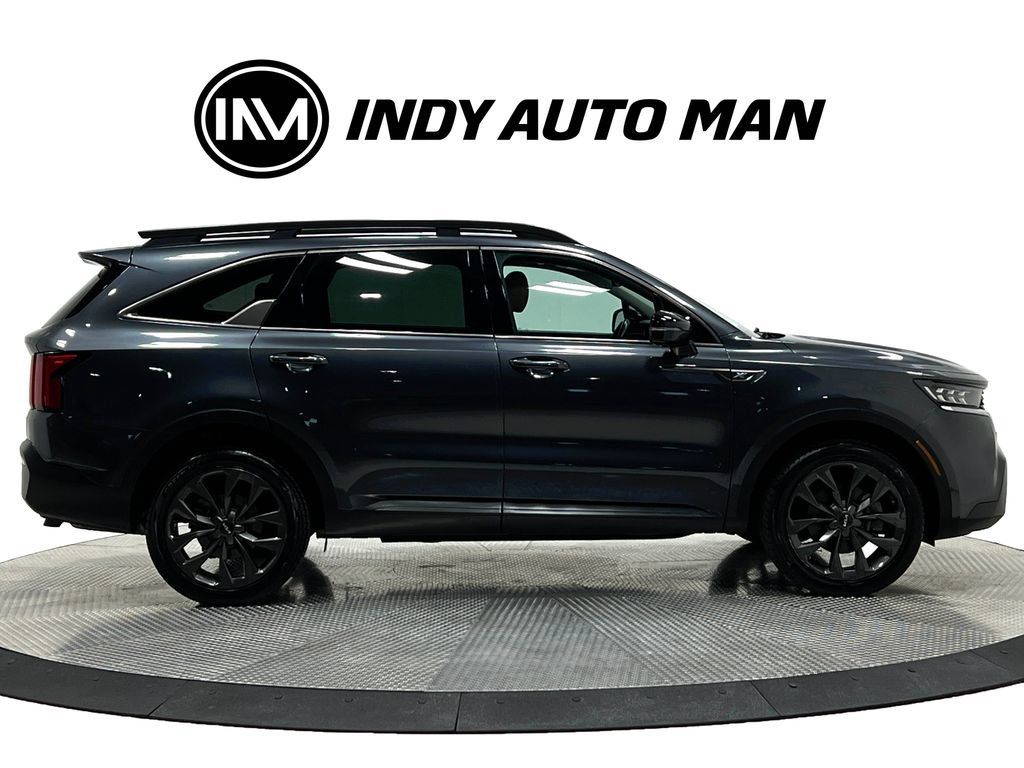 Used 2022 Kia Sorento SX Prestige w/ Rust Color Package AWD/4WD image 3