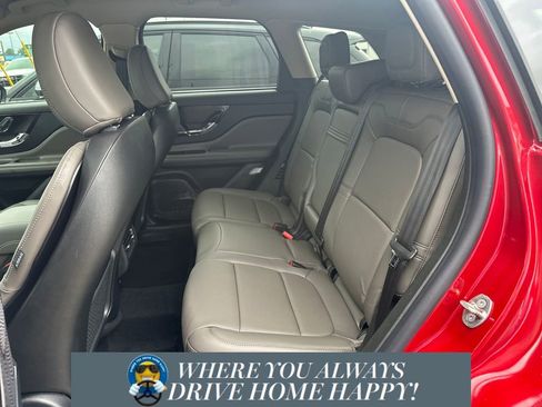 New 2025 Lincoln Corsair Reserve image 22