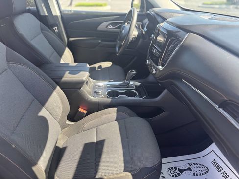 Used 2020 Chevrolet Traverse LS FWD image 23