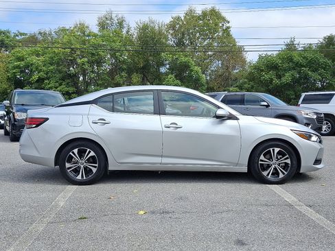 Used 2023 Nissan Sentra SV image 7