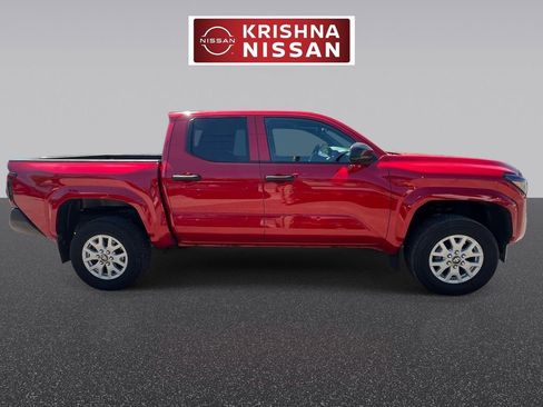 Used 2024 Toyota Tacoma SR AWD/4WD image 5