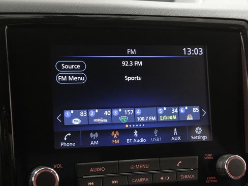 Used 2023 Nissan Frontier SV w/ SV Convenience Package image 10