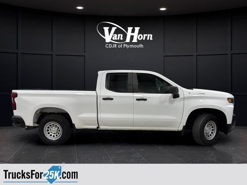 Used 2020 Chevrolet Silverado 1500 W/T w/ WT Fleet Convenience Package AWD/4WD image 8