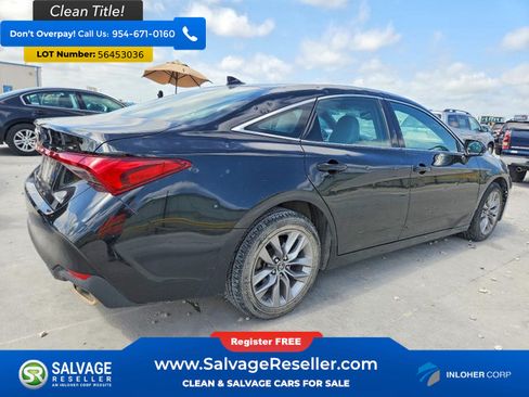 Used 2020 Toyota Avalon XLE FWD image 4