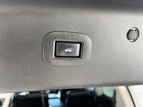 Used 2021 INFINITI QX80 Premium Select w/ Cargo Package image 29