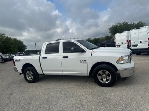 Used 2023 RAM 1500 Classic SLT w/ Trailer & Traction Group AWD/4WD image 7