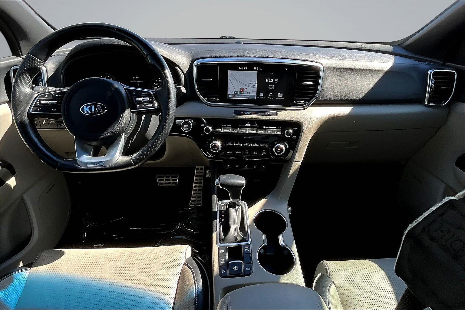Used 2022 Kia Sportage SX AWD/4WD image 6