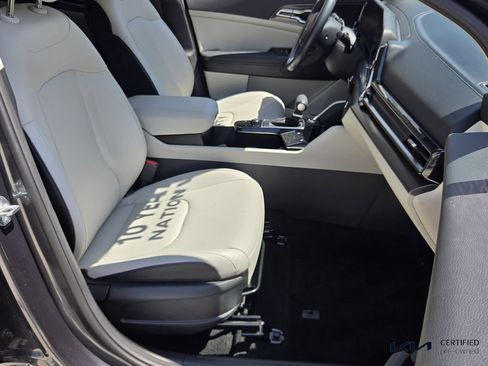 Certified 2024 Kia Sportage EX AWD/4WD image 18