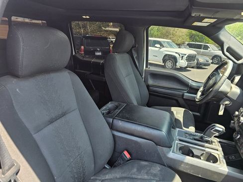Used 2018 Ford F150 XLT w/ Equipment Group 302A Luxury AWD/4WD image 20