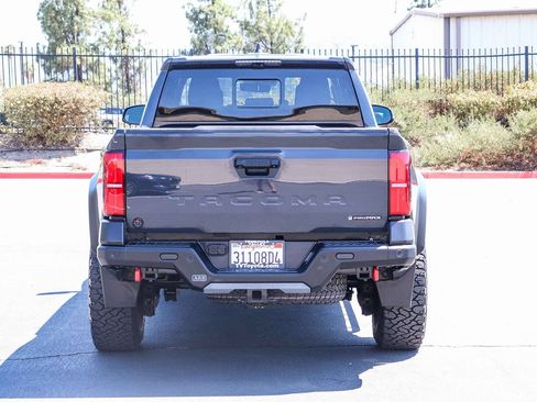 Used 2024 Toyota Tacoma 4x4 Double Cab Hybrid image 6