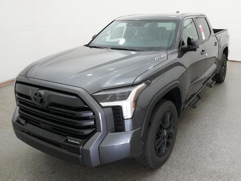 New 2026 Toyota Tundra Limited AWD/4WD image 3
