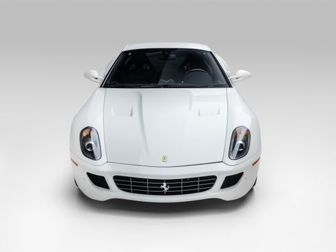 Certified 2010 Ferrari 599 GTB Fiorano RWD image 4