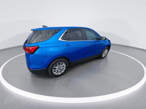 Used 2024 Chevrolet Equinox LT image 8