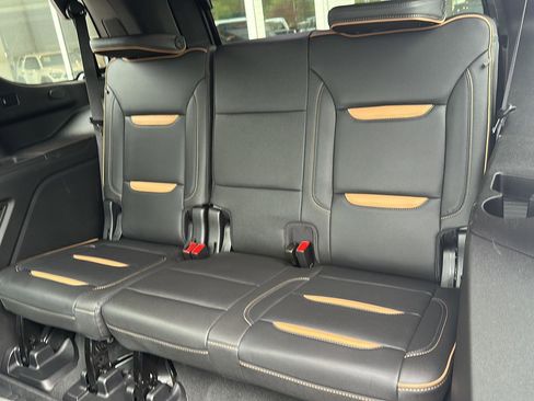 Used 2022 GMC Yukon AT4 w/ Max Trailering Package AWD/4WD image 24
