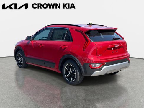New 2026 Kia Niro EX FWD image 7