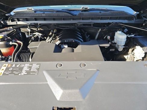 Used 2019 Chevrolet Silverado 1500 LT w/ All Star Edition image 16