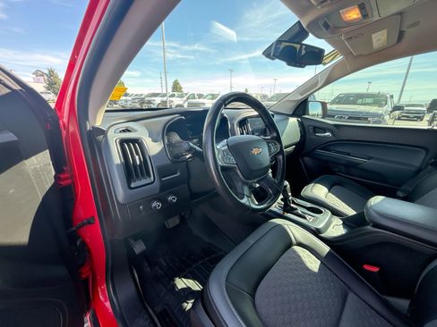 Used 2020 Chevrolet Colorado Z71 image 47