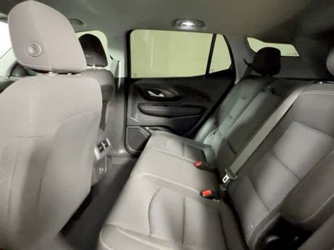 Used 2022 GMC Terrain SLE w/ Driver Convenience Package FWD image 15