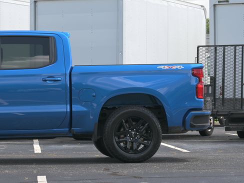 Used 2024 Chevrolet Silverado 1500 RST AWD/4WD image 6