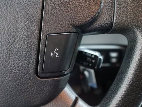 Used 2013 Toyota Tundra 4x4 Double Cab image 23