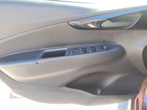 Used 2019 Chevrolet Spark ACTIV image 12