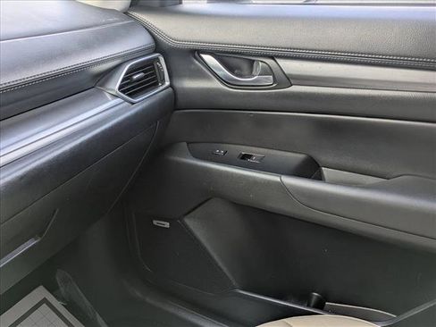 Used 2019 MAZDA CX-5 Touring image 20