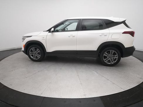 Used 2021 Kia Seltos LX AWD/4WD image 23