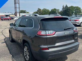 Used 2019 Jeep Cherokee Latitude Plus w/ Comfort/Convenience Group FWD video 2