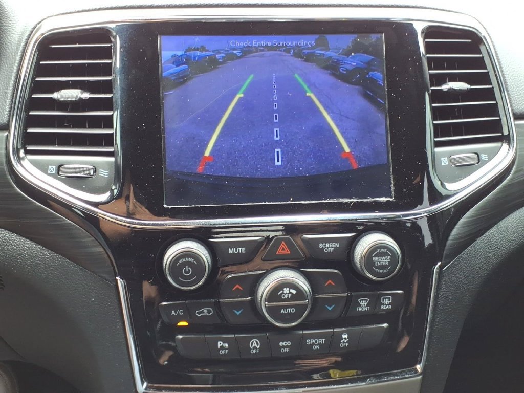 Used 2019 Jeep Grand Cherokee Altitude AWD/4WD image 17