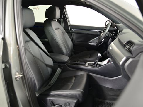 Certified 2025 Audi Q3 2.0T Premium Plus w/ Premium Plus Package image 18