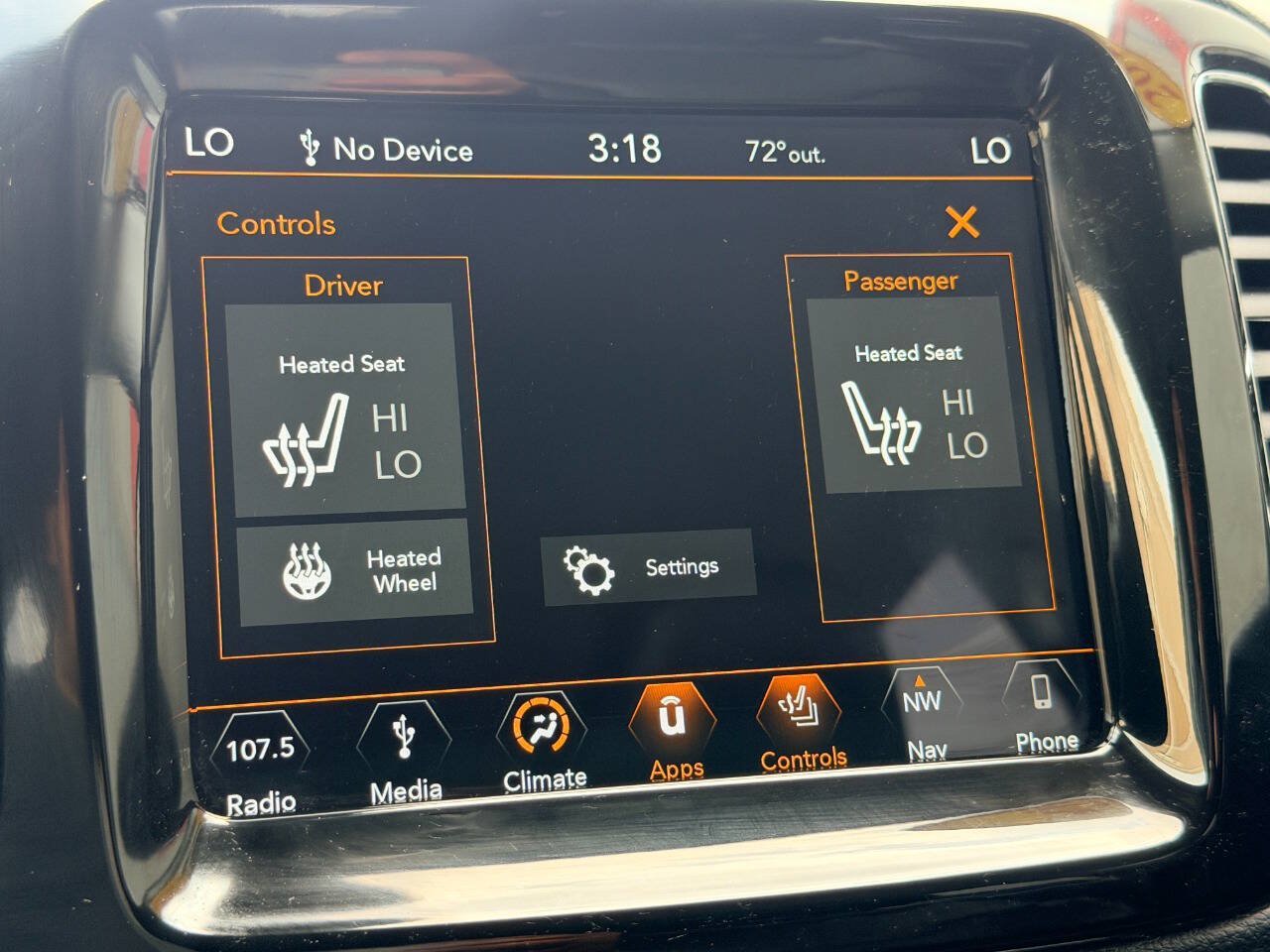 Used 2018 Jeep Compass Limited w/ Navigation Group AWD/4WD image 41