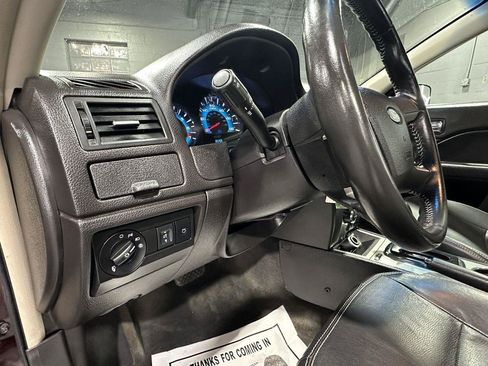Used 2011 Ford Fusion SEL w/ 302A Rapid Spec Order Code FWD image 15