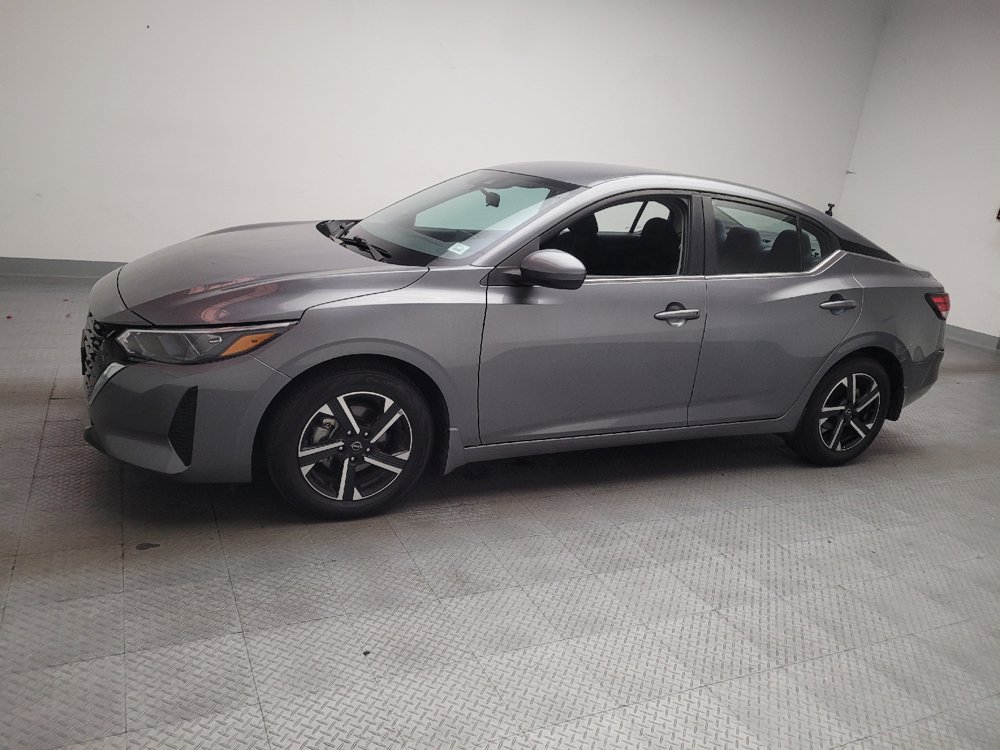 Used 2024 Nissan Sentra SV FWD image 2