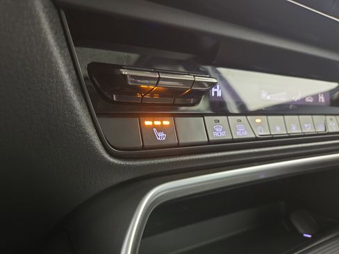 Used 2025 MAZDA CX-90 3.3 Turbo w/ Premium Sport Pkg image 27