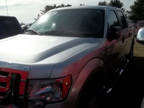 Used 2010 Ford F150 XLT AWD/4WD image 2