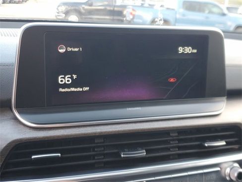 Used 2022 Kia Telluride EX w/ EX Premium Package image 25