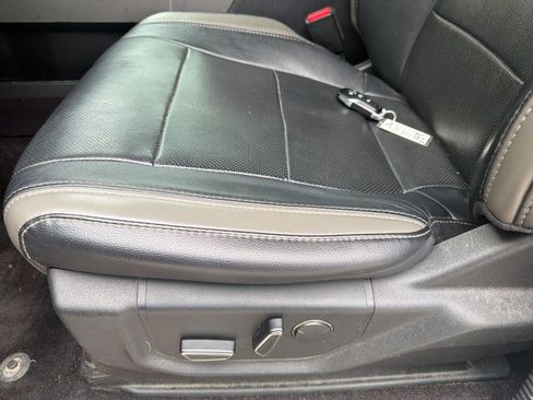 Used 2017 Ford F150 Raptor w/ Equipment Group 802A Luxury image 14