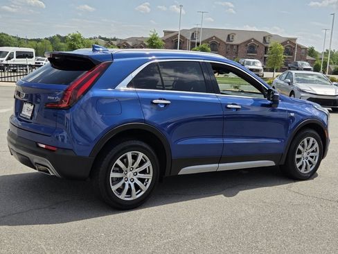 Used 2023 Cadillac XT4 Premium Luxury FWD image 5
