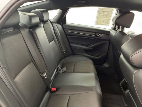 Used 2022 Honda Accord Sport image 16